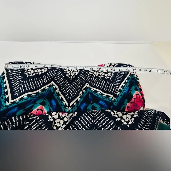 Chevron Strapless Dress in Multicolor - Picture 7 of 10